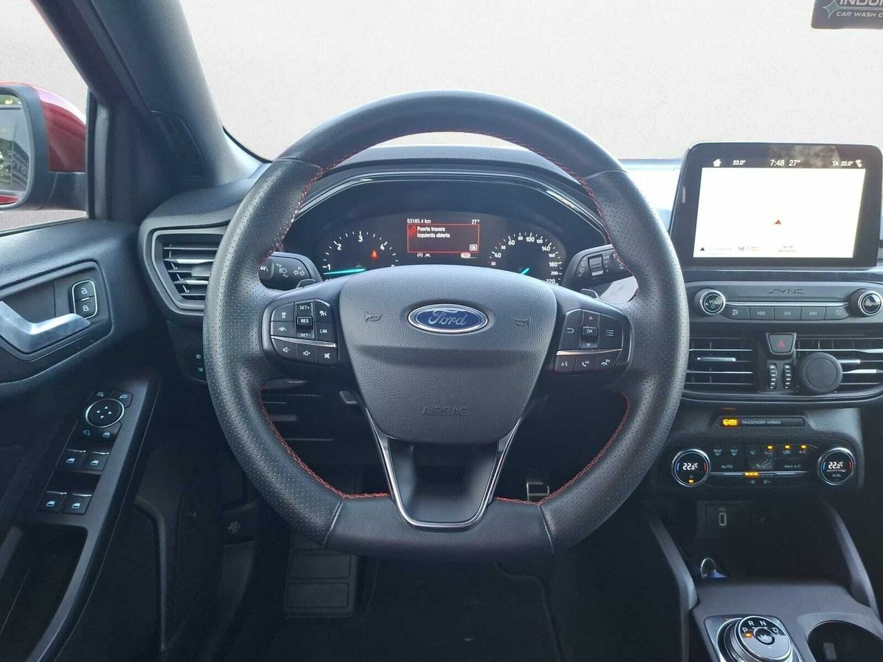 Ford Focus ST LINE   - Foto 2