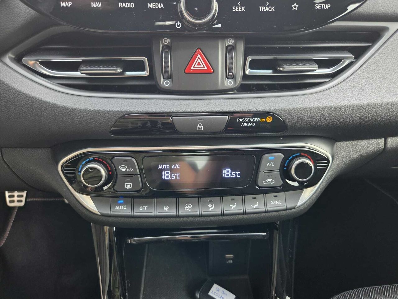 Hyundai i30 N LINE TGDI 100 CV  - Foto 2