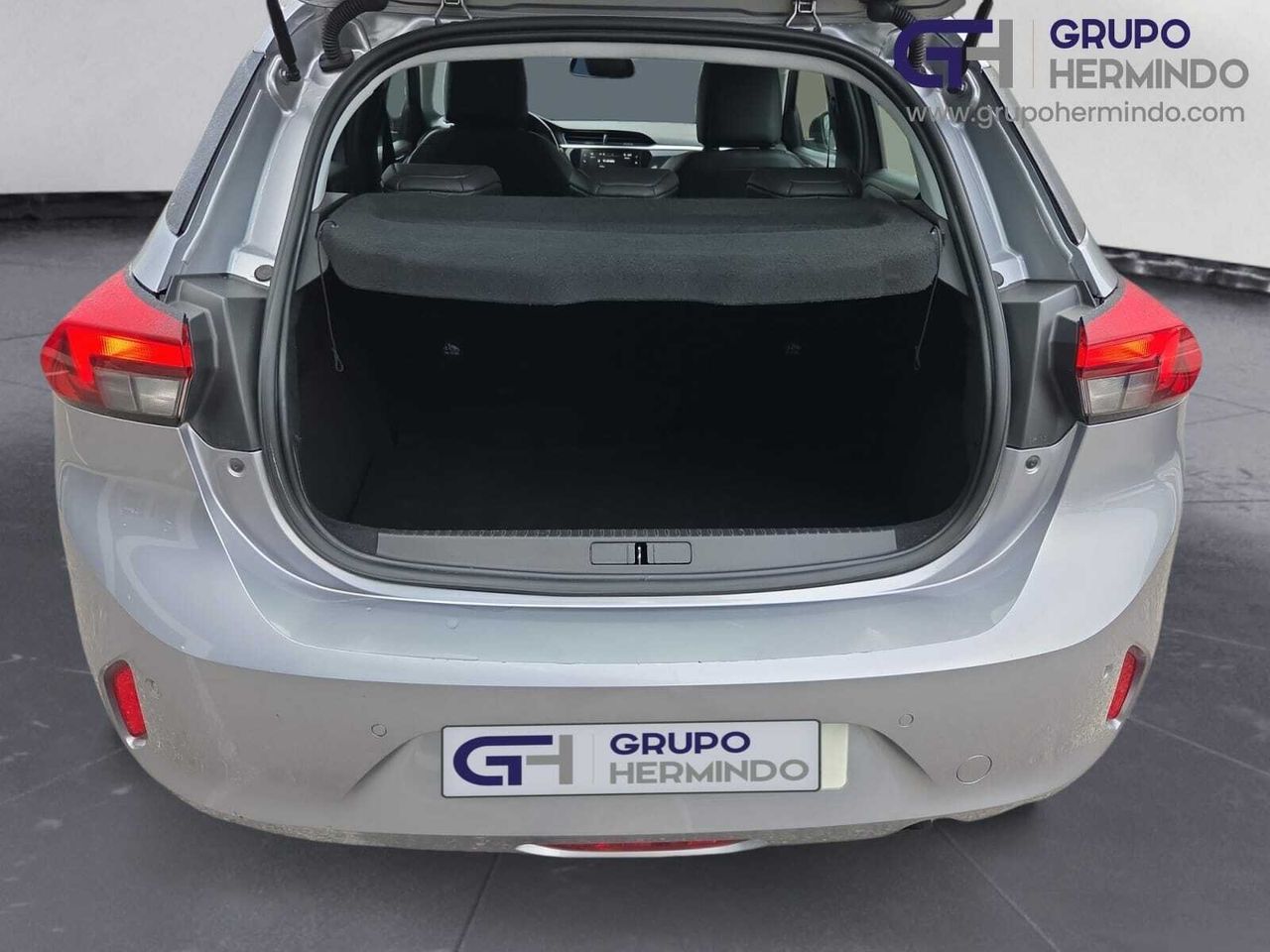 Opel Corsa 1.2 ELEGANCE MT6 100 CV  - Foto 2