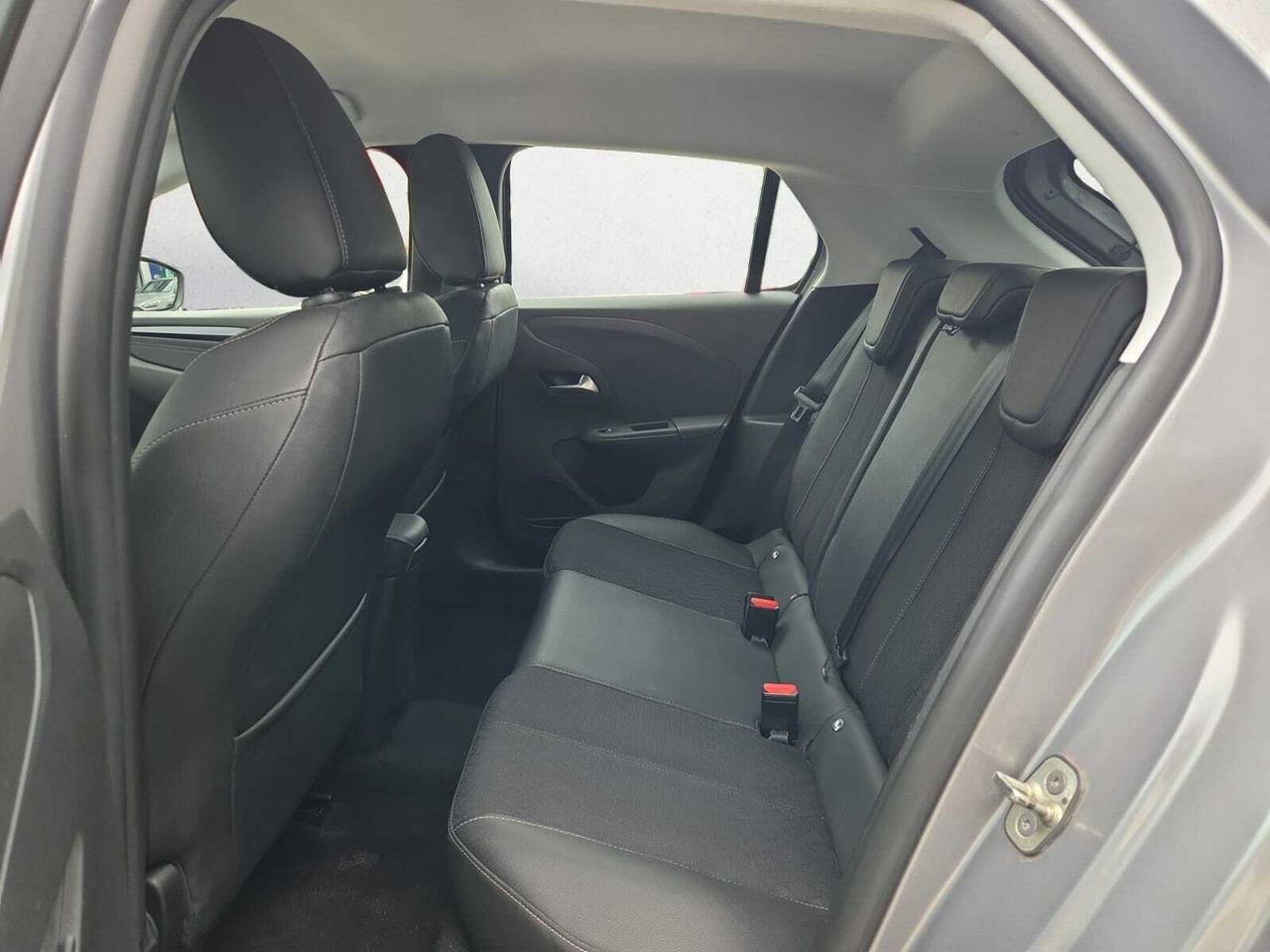 Opel Corsa 1.2 ELEGANCE MT6 100 CV  - Foto 2