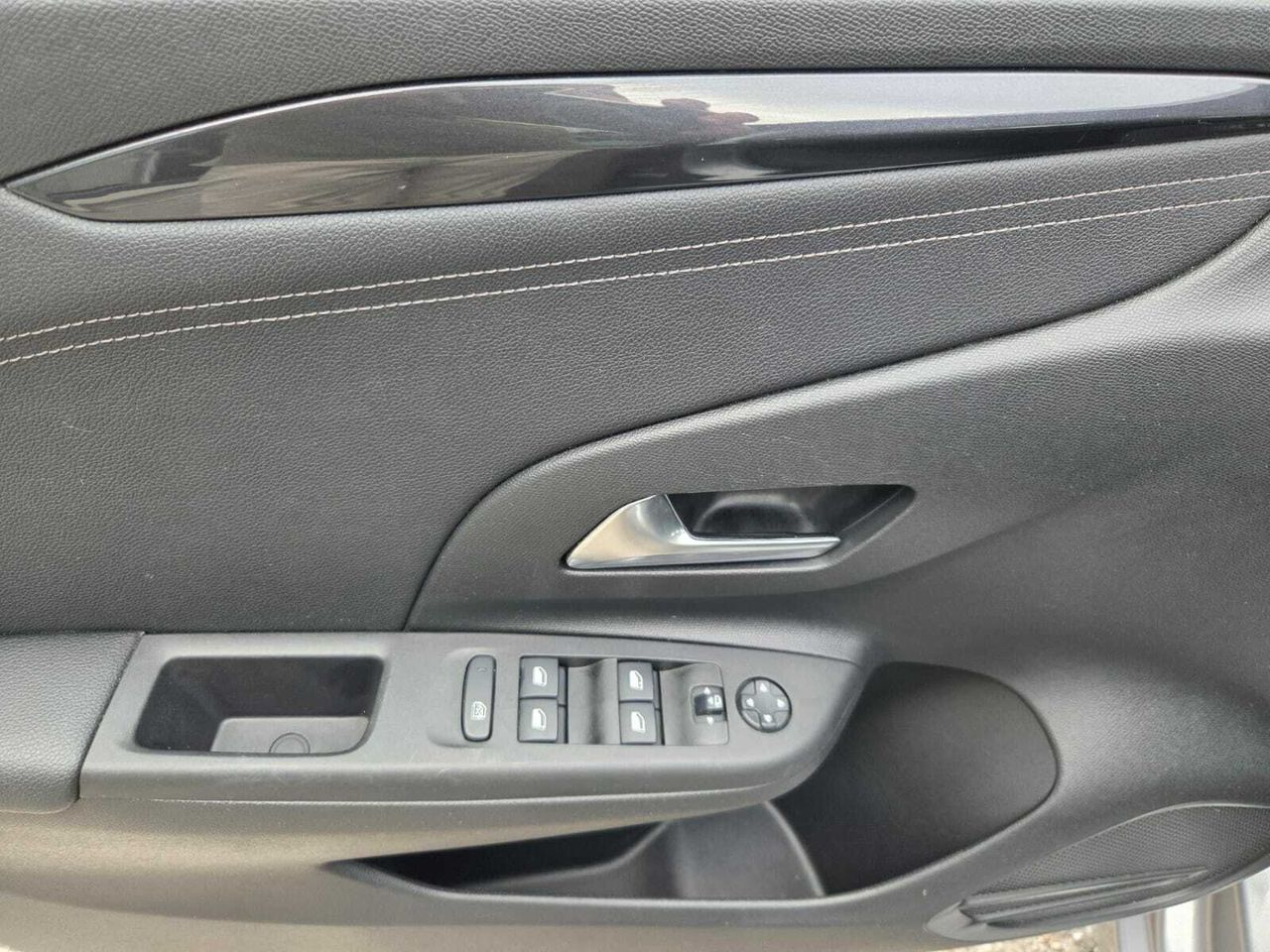 Opel Corsa 1.2 ELEGANCE MT6 100 CV  - Foto 2