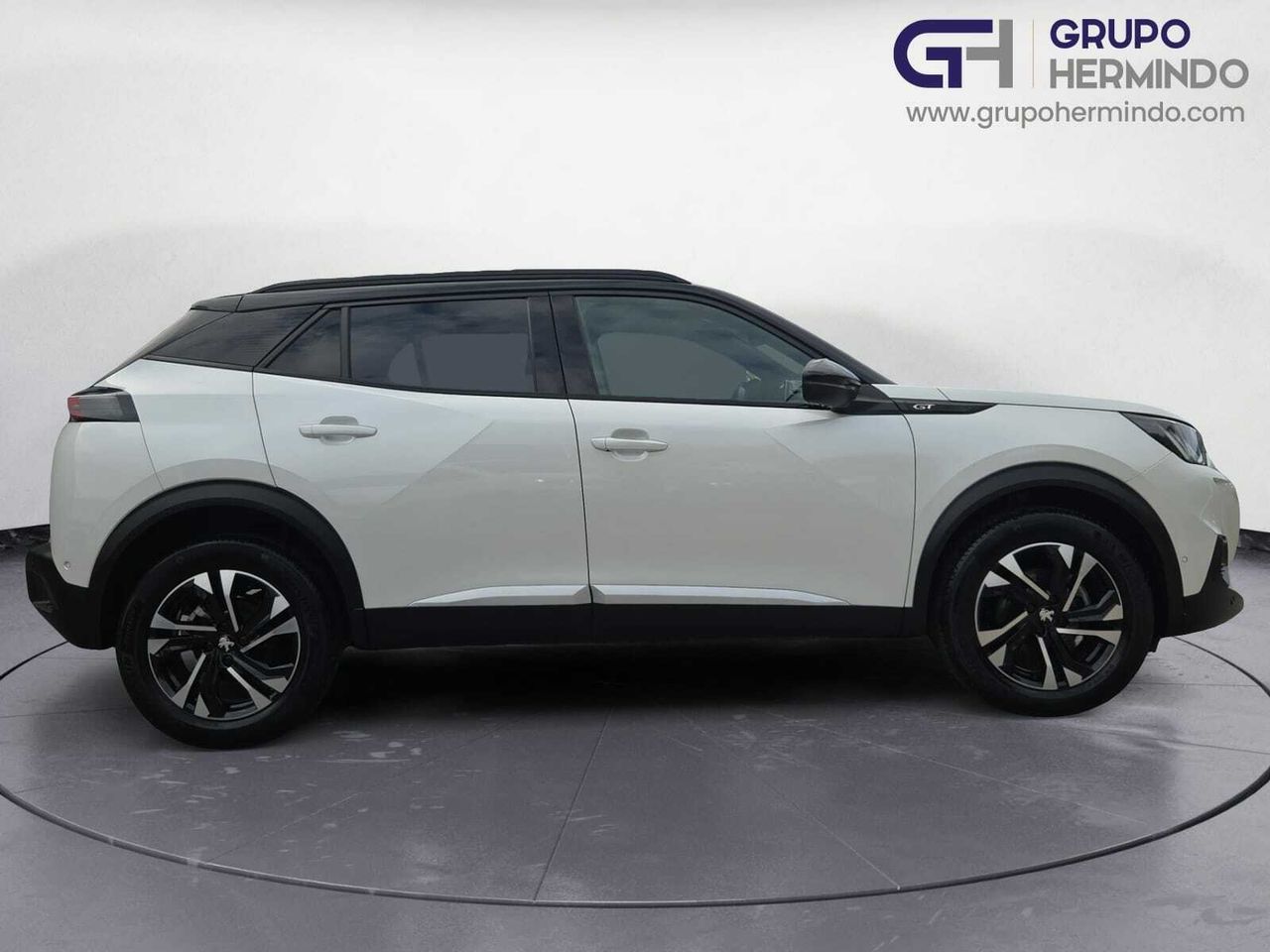 Peugeot 2008 GT PURE TECH 130 CV  - Foto 2