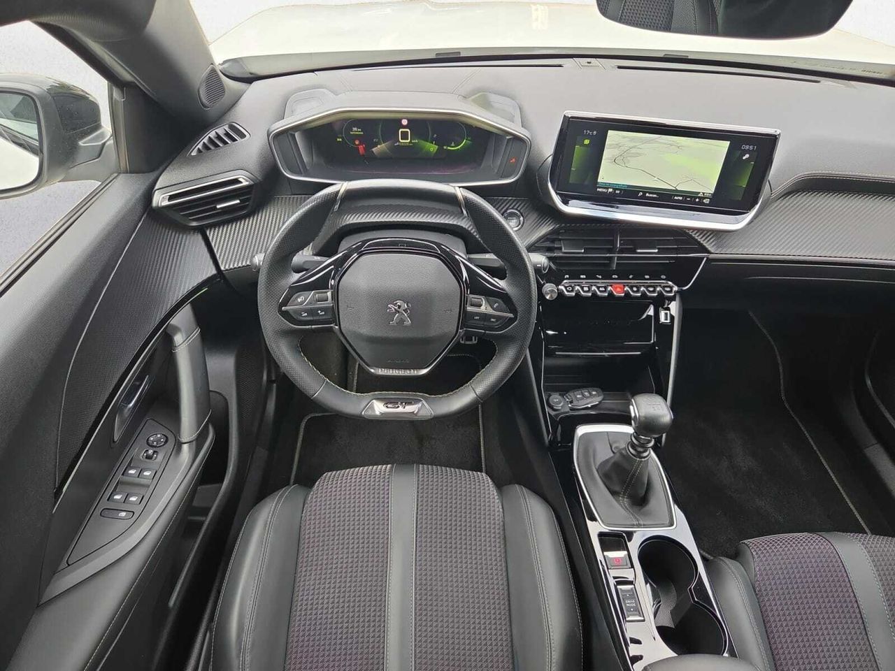 Peugeot 2008 GT PURE TECH 130 CV  - Foto 2