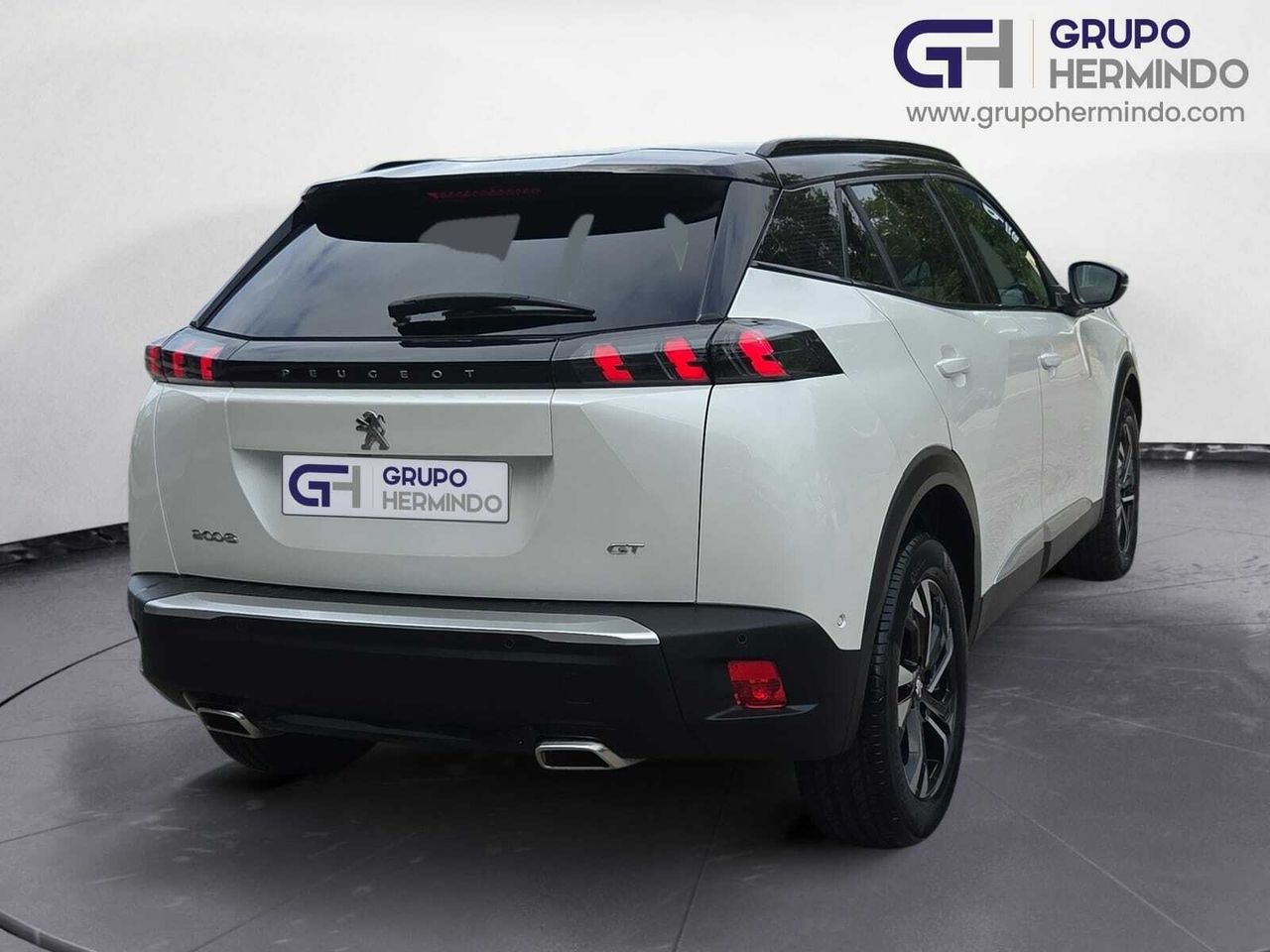 Peugeot 2008 GT PURE TECH 130 CV  - Foto 2