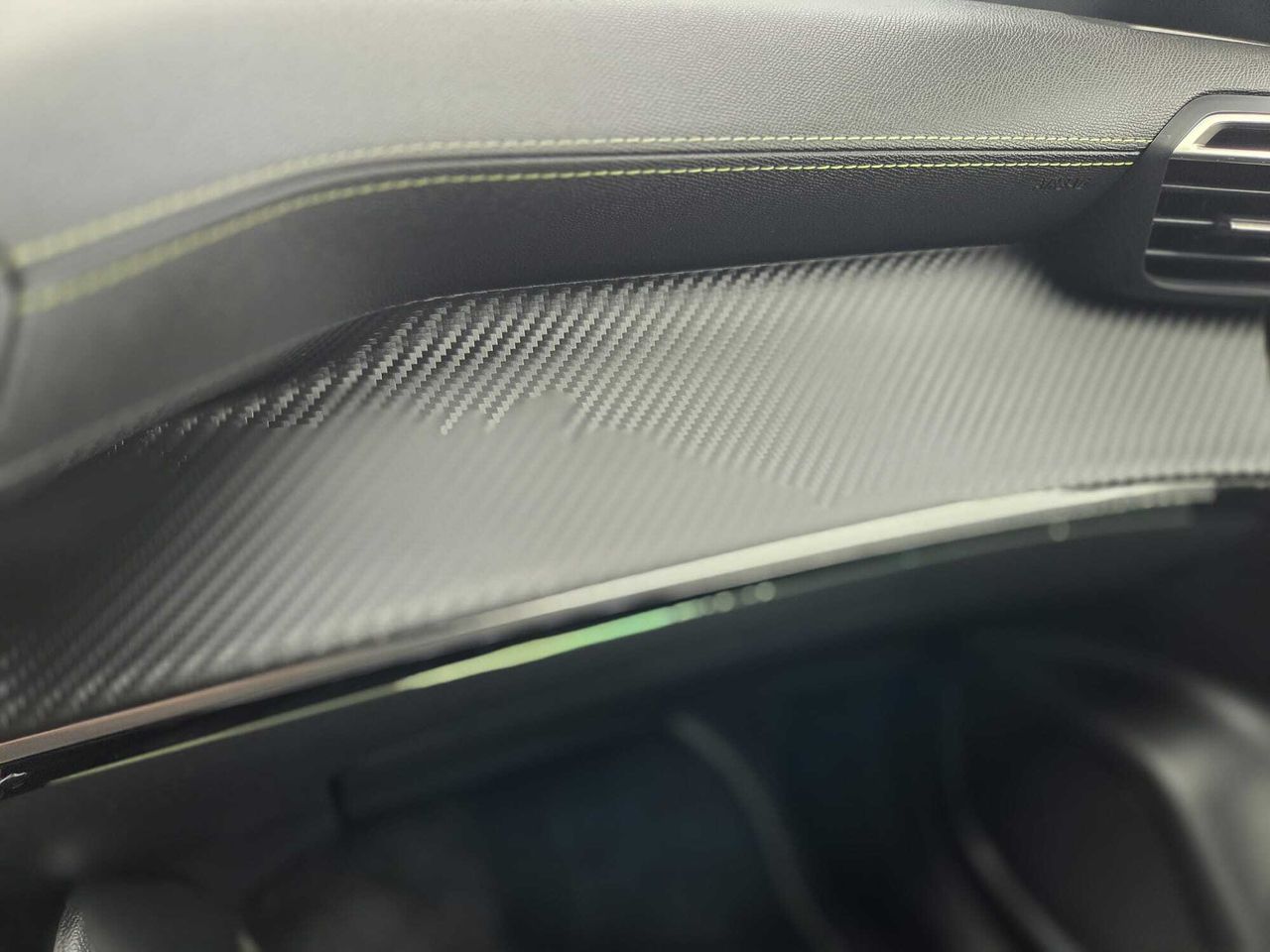 Peugeot 2008 GT PURE TECH 130 CV  - Foto 2