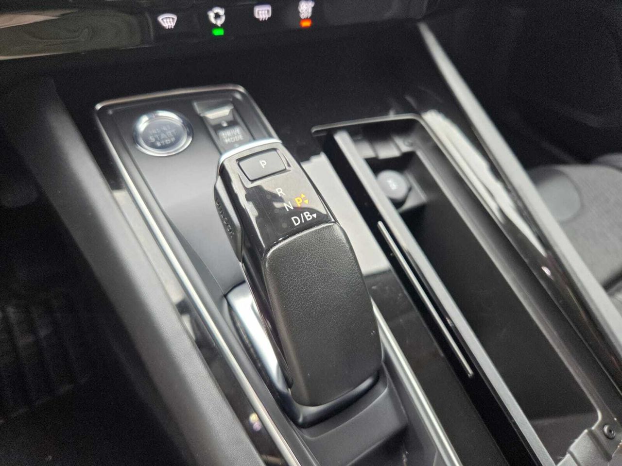 Peugeot 508 Hybrid SW ALLURE PACK HYBRID 225 e EAT8  - Foto 2
