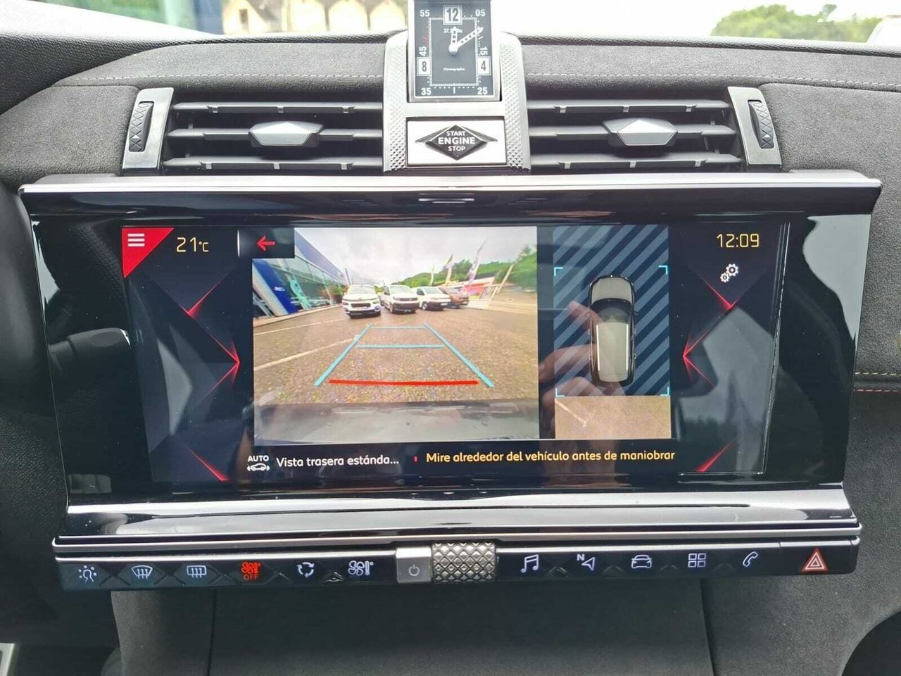 DS DS 7 CROSSBACK BLUE HDI 180 CV AUT PERFORMANCE  - Foto 2