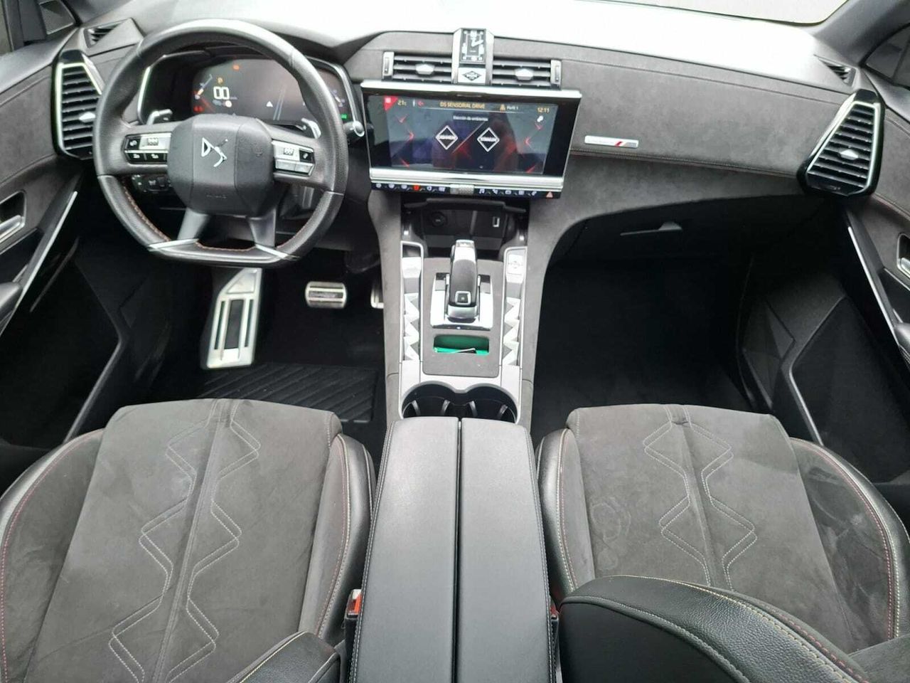 DS DS 7 CROSSBACK BLUE HDI 180 CV AUT PERFORMANCE  - Foto 2