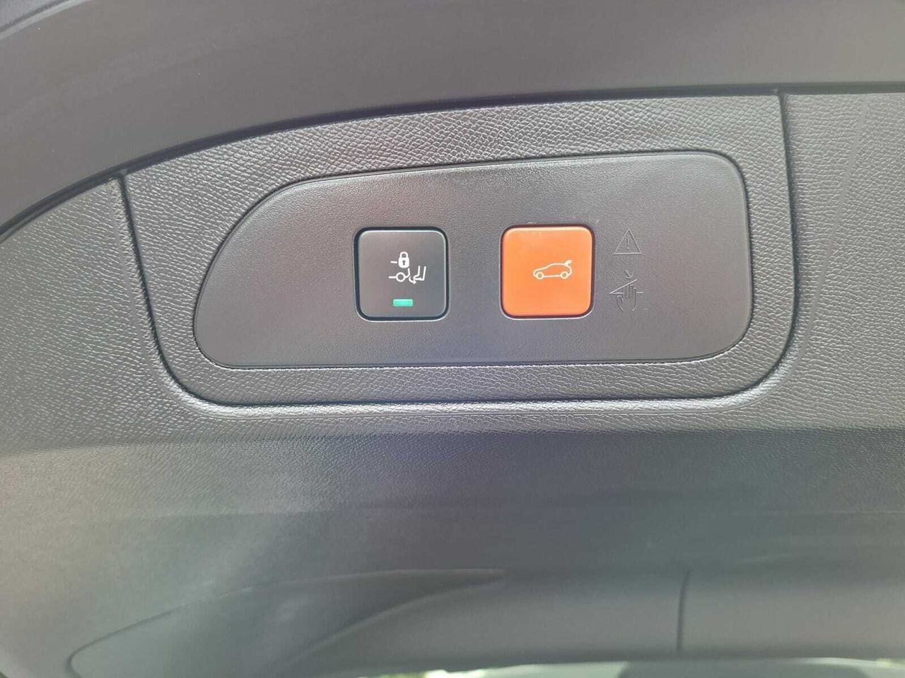 DS DS 7 CROSSBACK BLUE HDI 180 CV AUT PERFORMANCE  - Foto 2