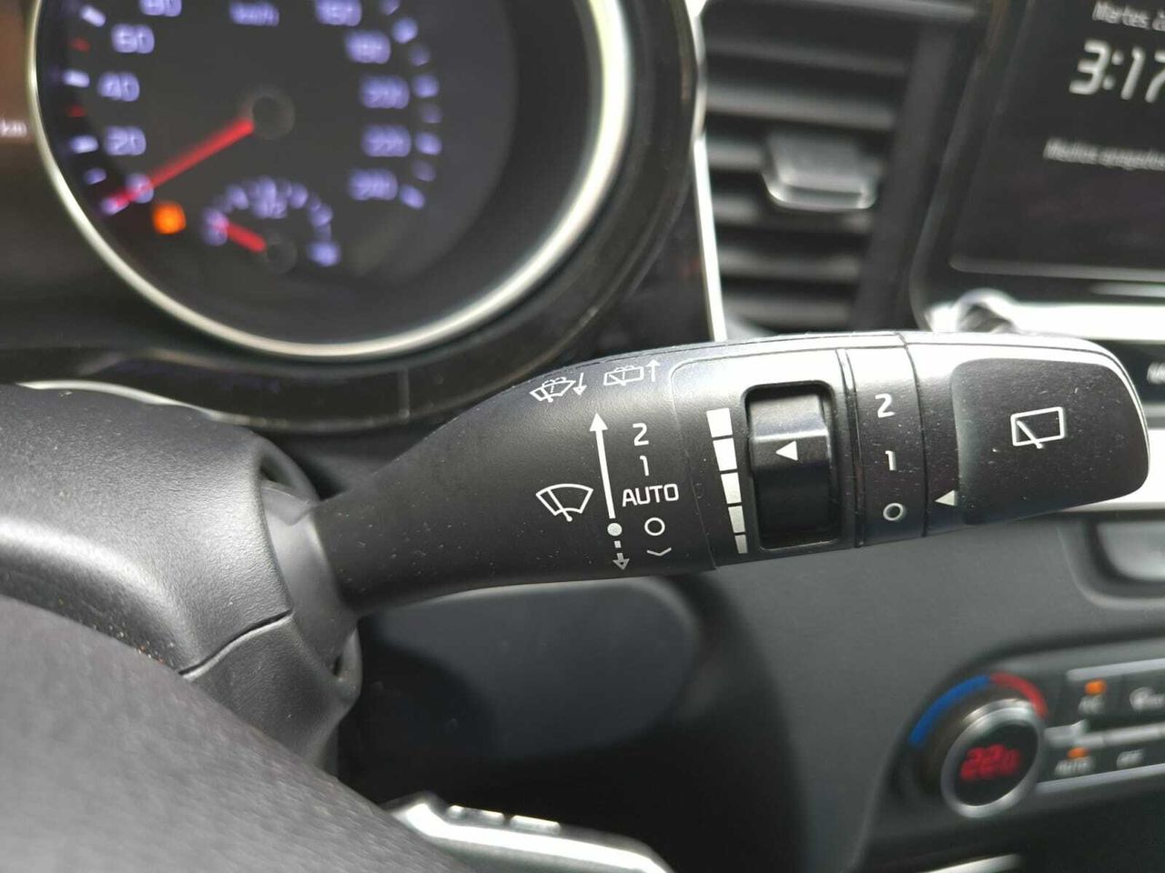 Kia XCeed 1.5  MHEV TECH 160 CV  - Foto 2