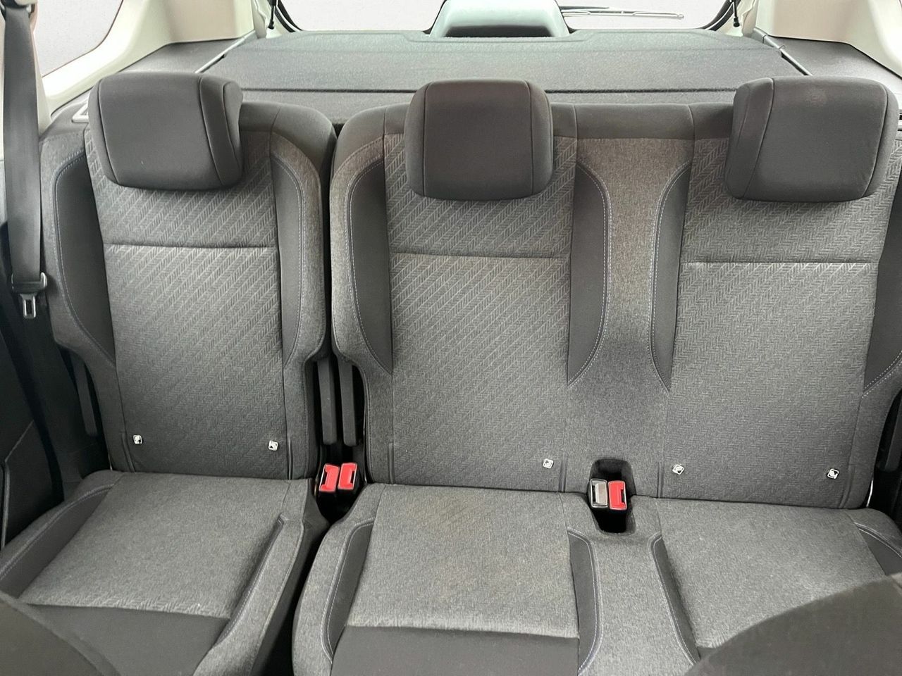 Peugeot Rifter ALLURE PACK BLUE HDI 100 CV  - Foto 2