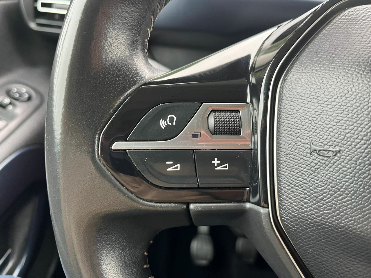 Peugeot Rifter ALLURE PACK BLUE HDI 100 CV  - Foto 2