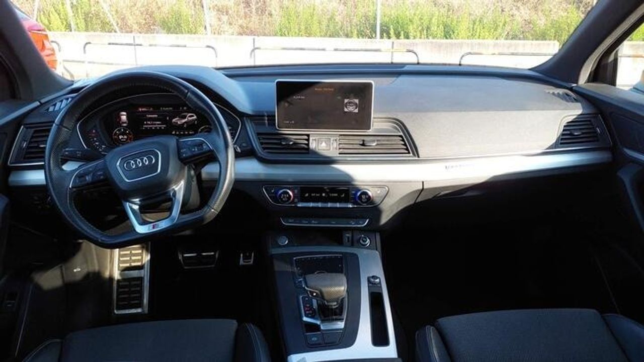 Audi Q5 BLACK LINE 40 TDI QUATTROULTRA  - Foto 2
