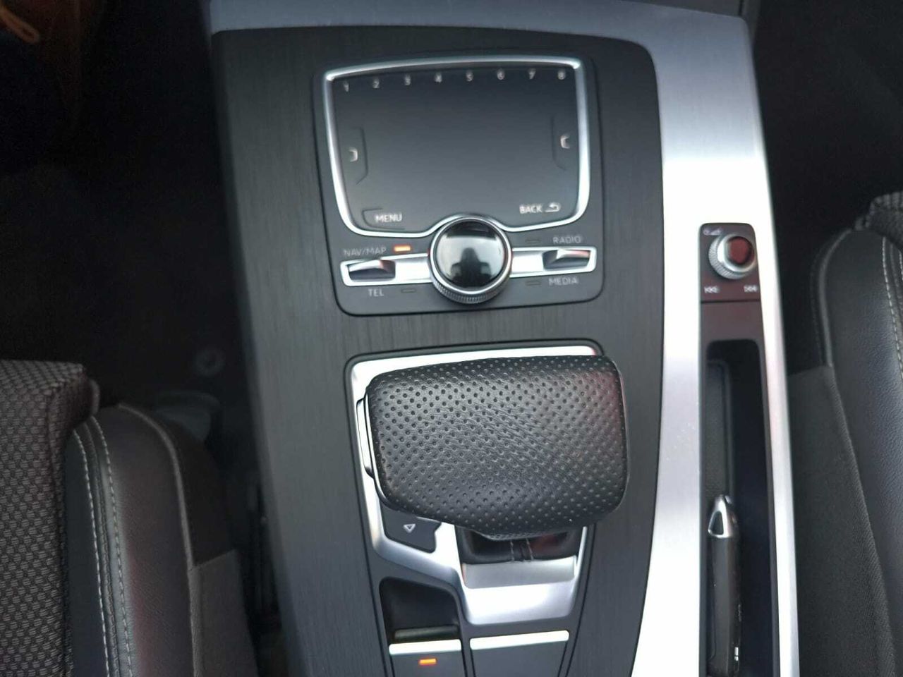 Audi Q5 BLACK LINE 40 TDI QUATTROULTRA  - Foto 2