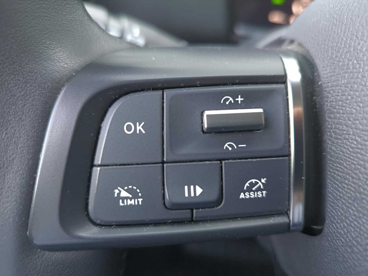 Citroën C4 FEEL BLUE HDI 110 CV  - Foto 2