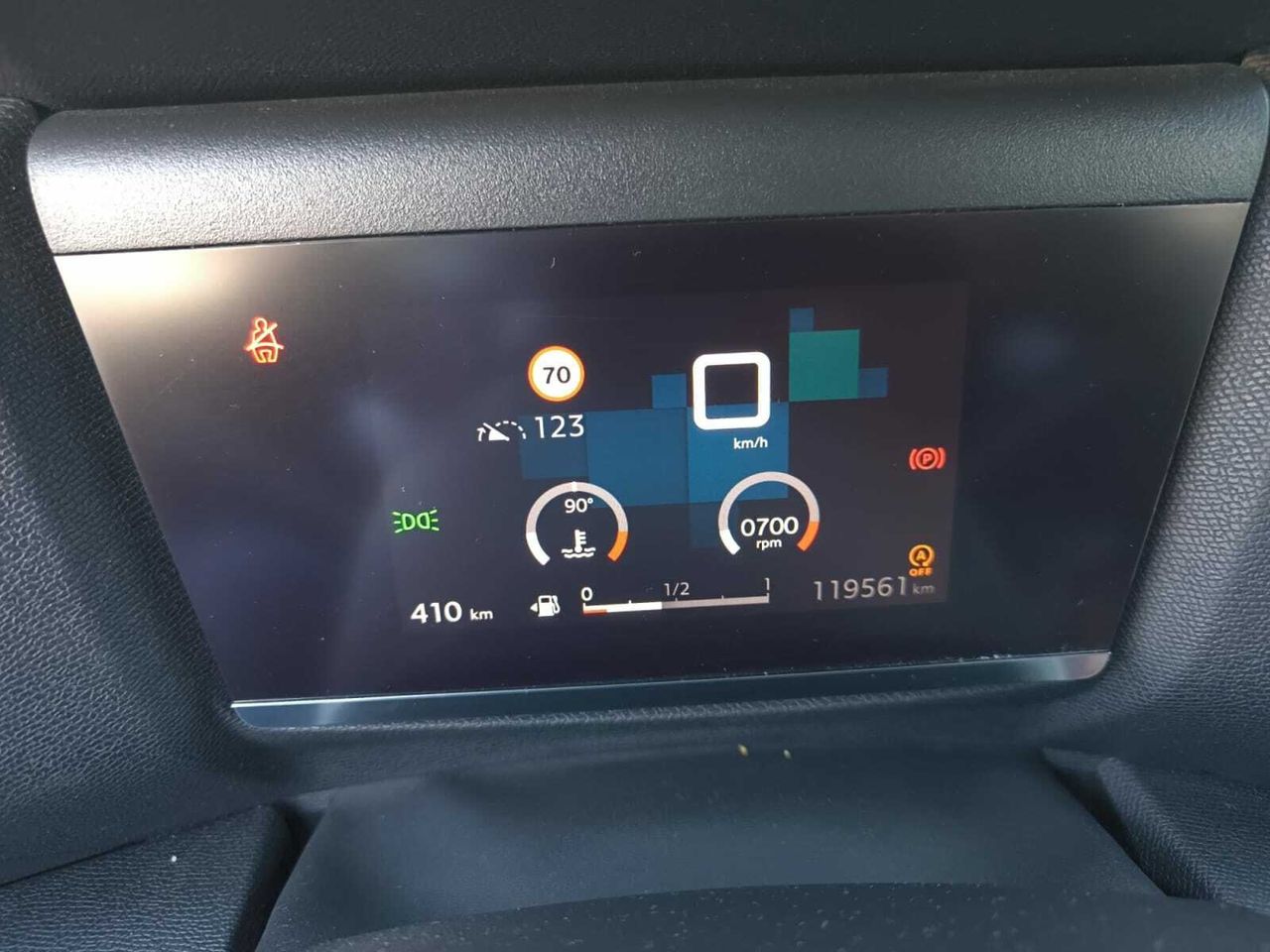 Citroën C4 FEEL BLUE HDI 110 CV  - Foto 2