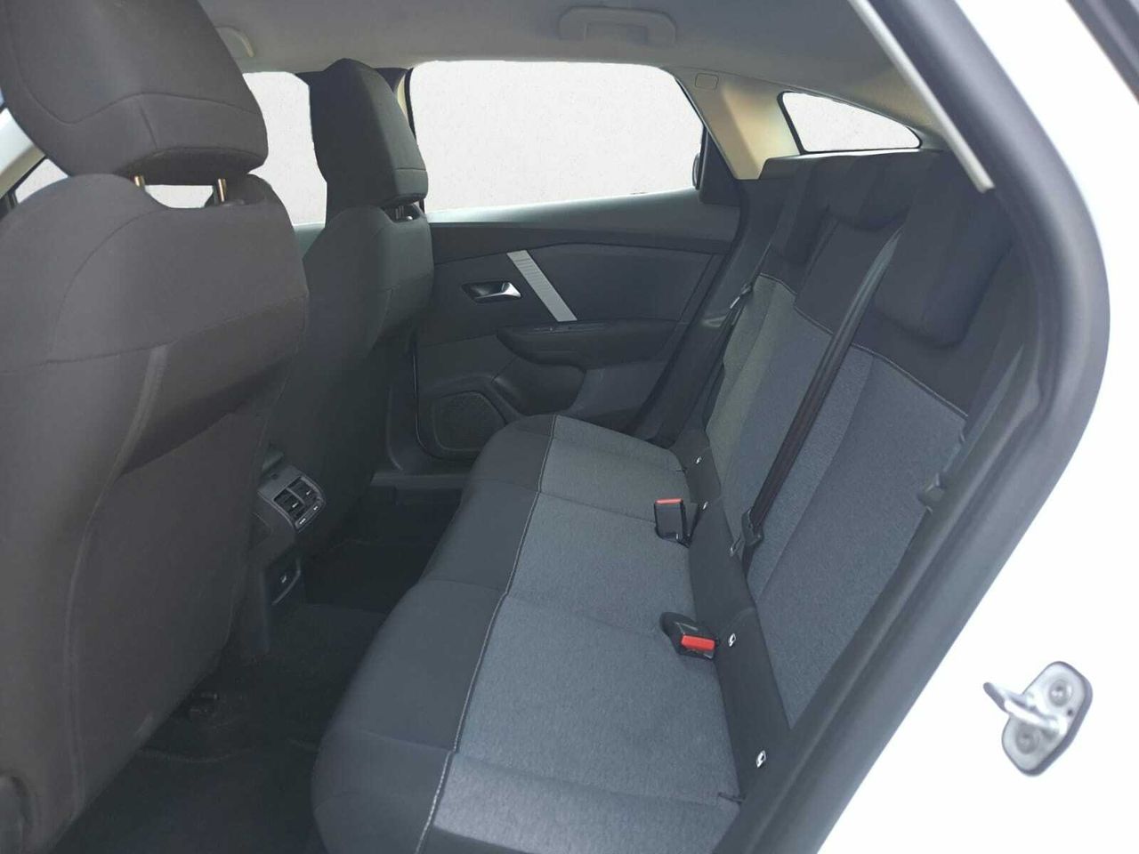 Citroën C4 FEEL BLUE HDI 110 CV  - Foto 2