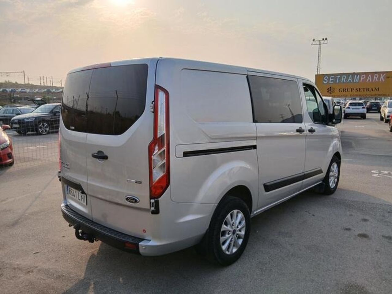 Ford Transit Custom MIXTO 2.0 TDI 320 L1 130 CV MHEV  - Foto 2