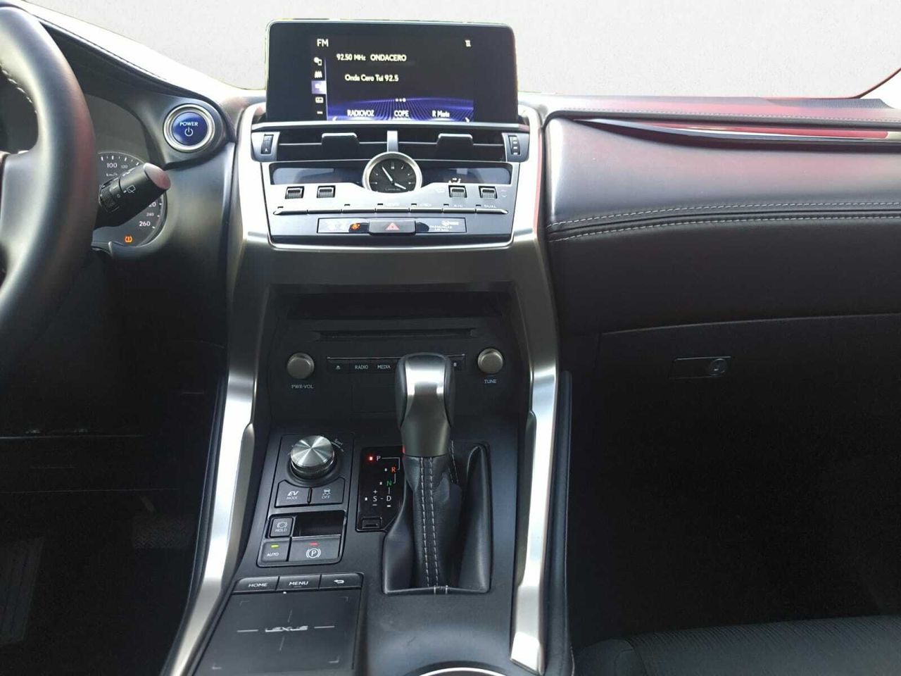 Lexus NX 2.5 300 H BUSINESS NAVIGATION  2WD  - Foto 2