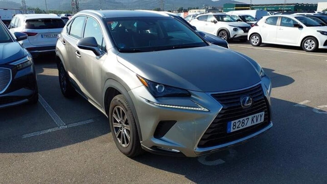 Lexus NX 2.5 300 H BUSINESS NAVIGATION  2WD  - Foto 2