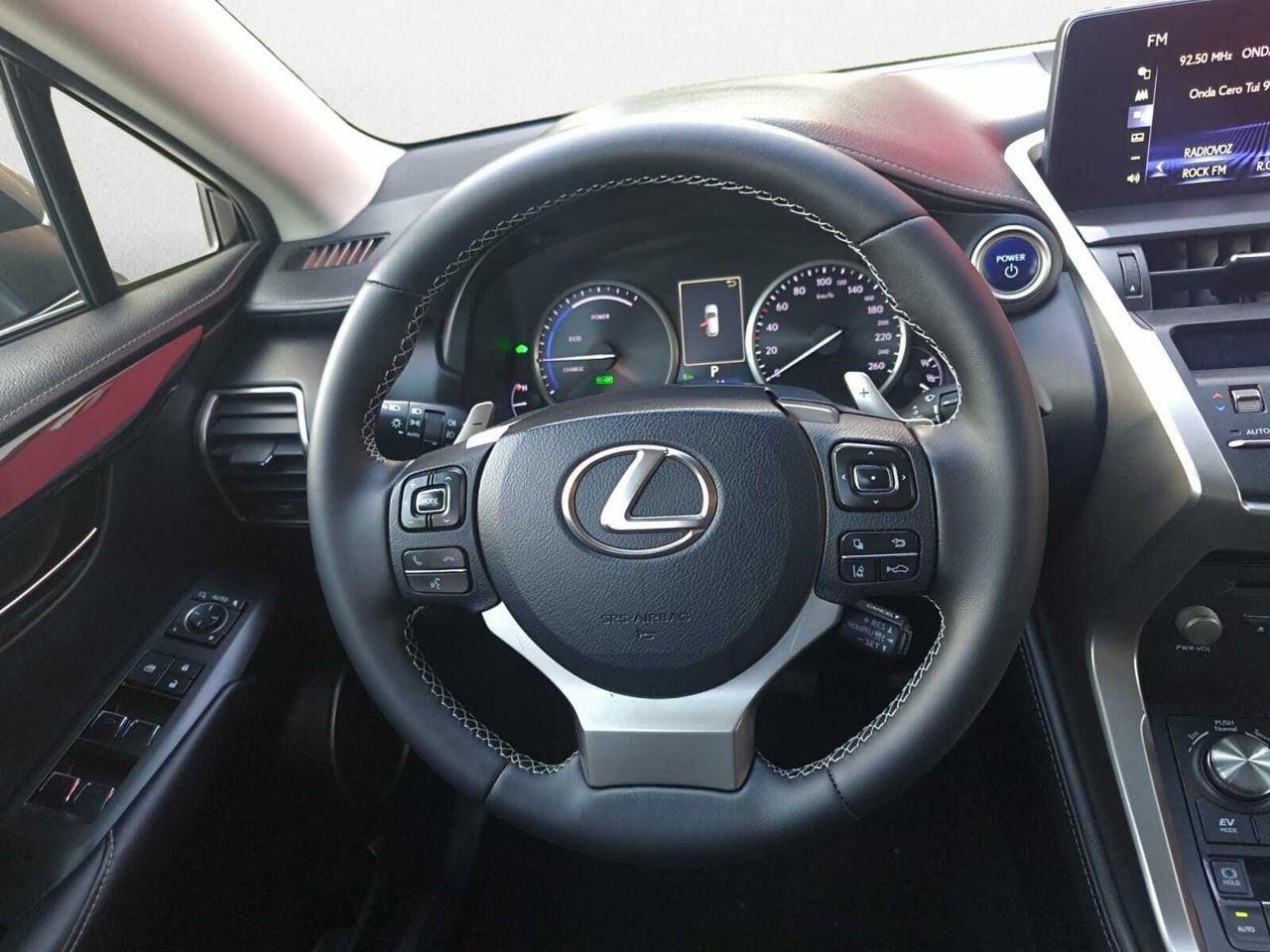 Lexus NX 2.5 300 H BUSINESS NAVIGATION  2WD  - Foto 2