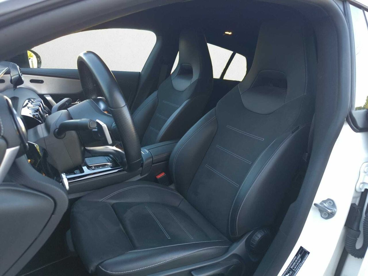 Mercedes CLA 200 D DCT SHOOTING BRAKE AMG LINE+PAQ PREMIUM+ SMARTPHONE  - Foto 2