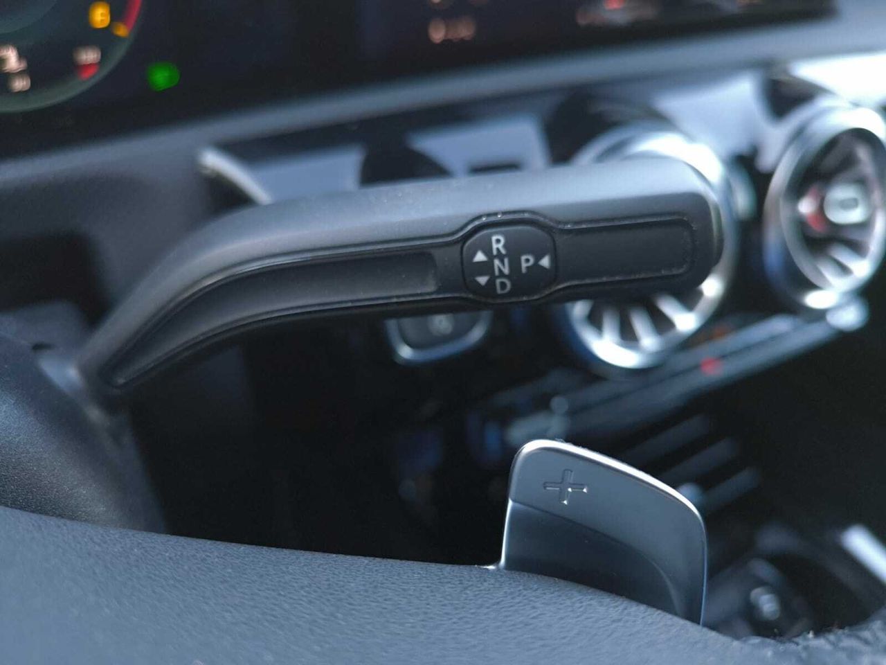 Mercedes CLA 200 D DCT SHOOTING BRAKE AMG LINE+PAQ PREMIUM+ SMARTPHONE  - Foto 2