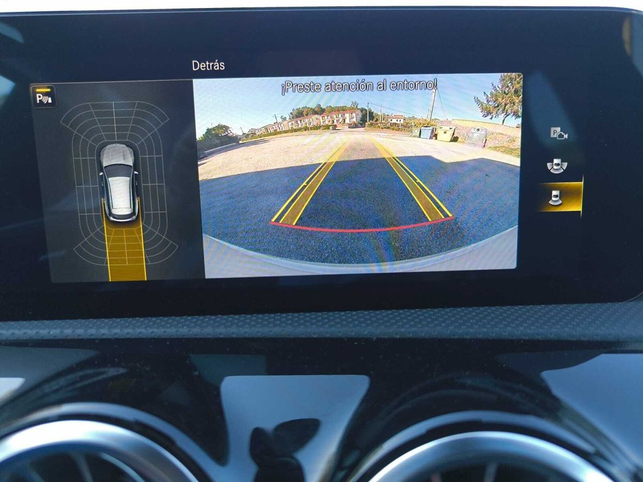 Mercedes CLA 200 D DCT SHOOTING BRAKE AMG LINE+PAQ PREMIUM+ SMARTPHONE  - Foto 2