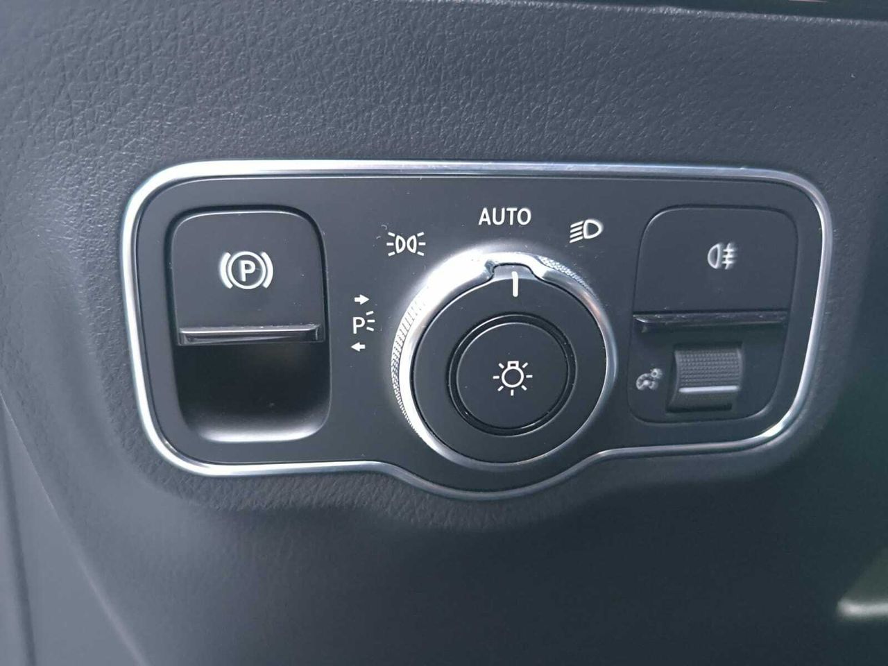 Mercedes GLA 200 D 4 MATIC AMG LINE LL 20