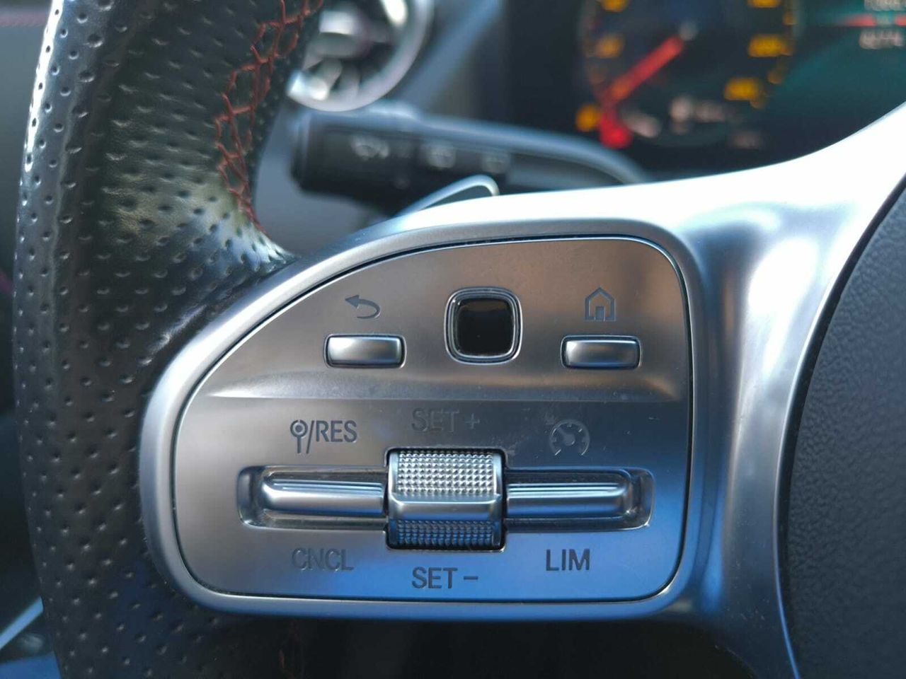 Mercedes GLA 200 D 4 MATIC AMG LINE LL 20