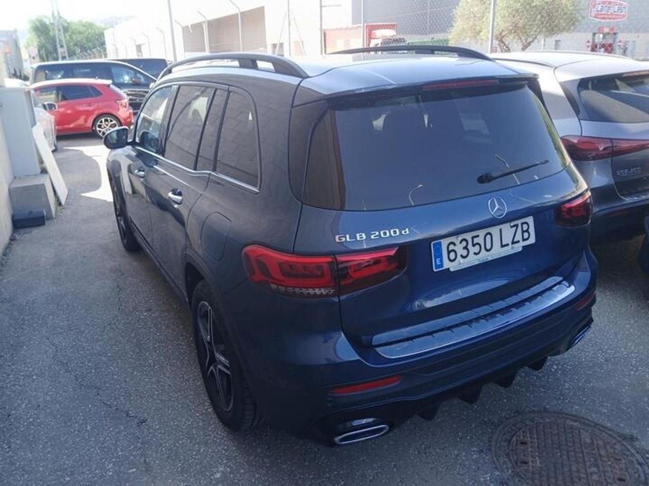 Mercedes GLB 200 D DCT 7 PLAZAS+AMG LINE+PAQ PREMIUM  - Foto 2