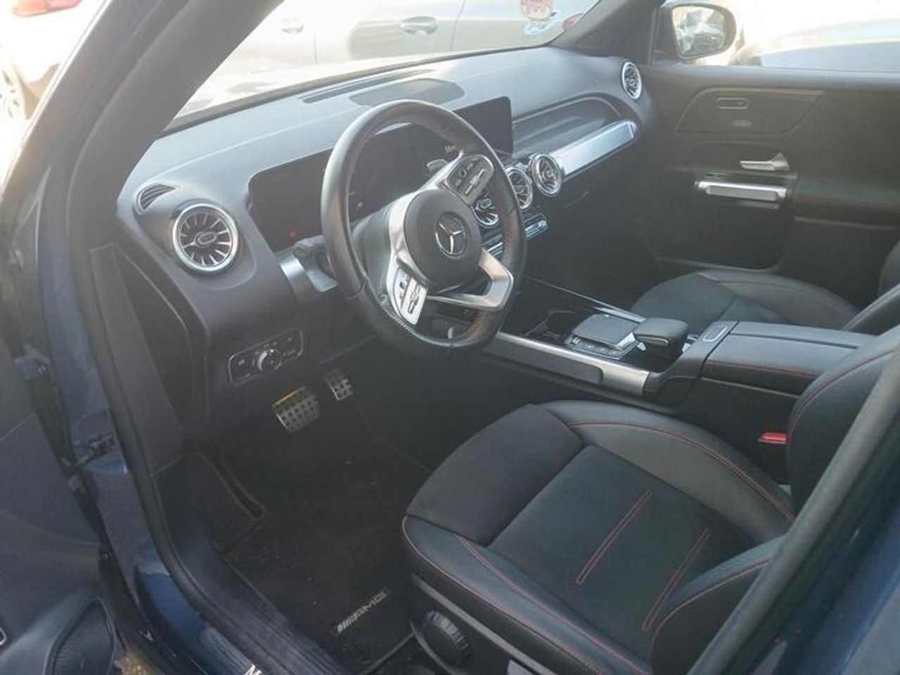Mercedes GLB 200 D DCT 7 PLAZAS+AMG LINE+PAQ PREMIUM  - Foto 2