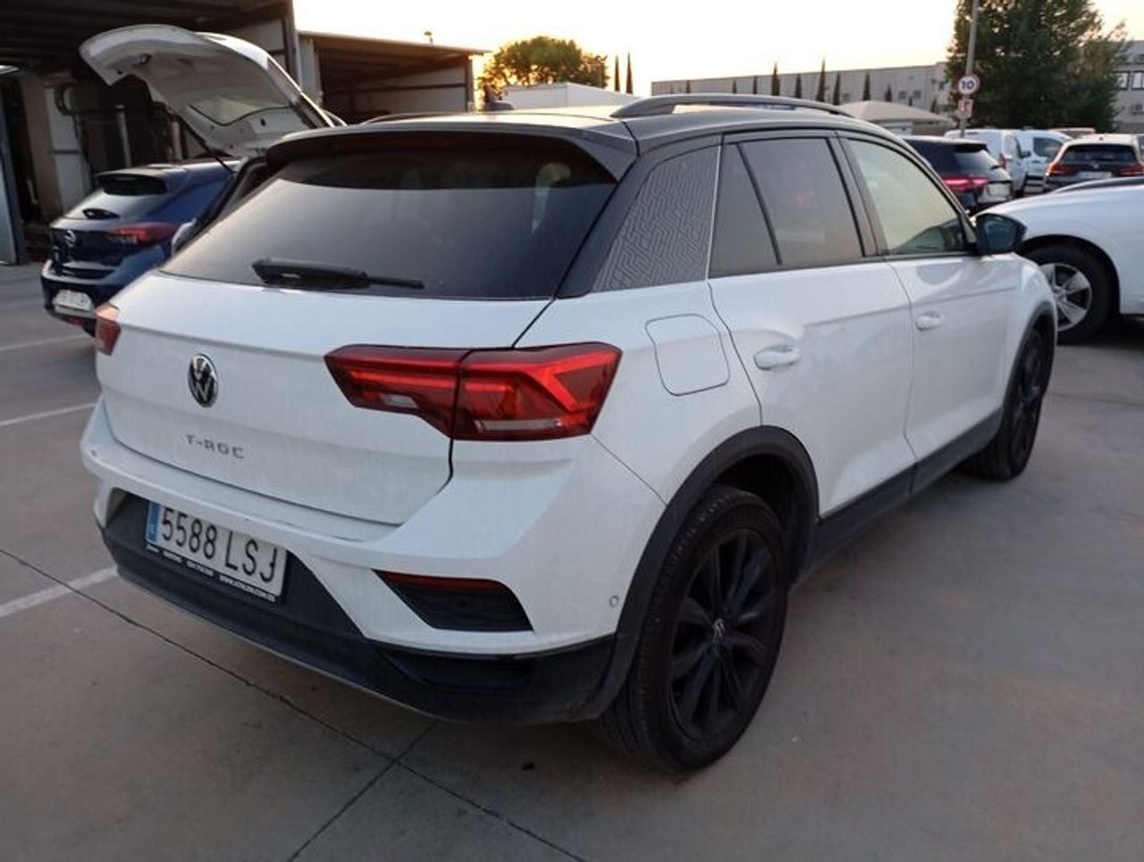 Volkswagen T-Roc SPORT 2.0 TDI 150 CV DSG  - Foto 2