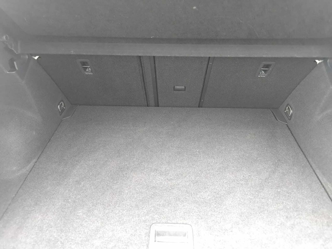 Volkswagen T-Roc SPORT 2.0 TDI 150 CV DSG  - Foto 2