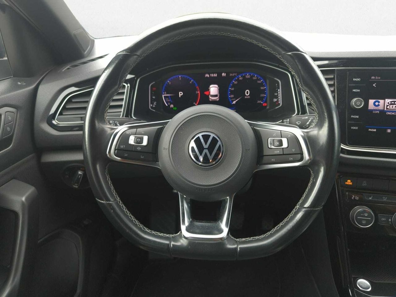 Volkswagen T-Roc SPORT 2.0 TDI 150 CV DSG  - Foto 2