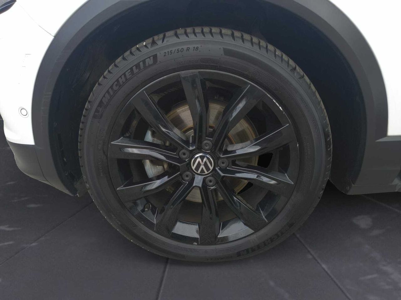 Volkswagen T-Roc SPORT 2.0 TDI 150 CV DSG  - Foto 2