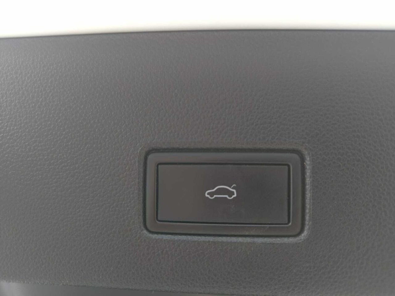 Volkswagen T-Roc SPORT 2.0 TDI 150 CV DSG  - Foto 2