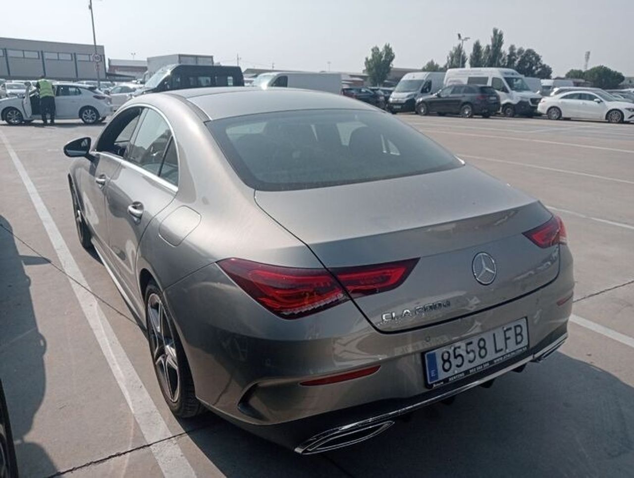 Mercedes CLA 200 D DCT AMG + TECHO PANORAMICO  - Foto 2