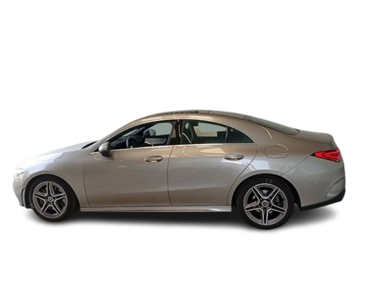 Mercedes CLA 200 D DCT AMG + TECHO PANORAMICO  - Foto 2