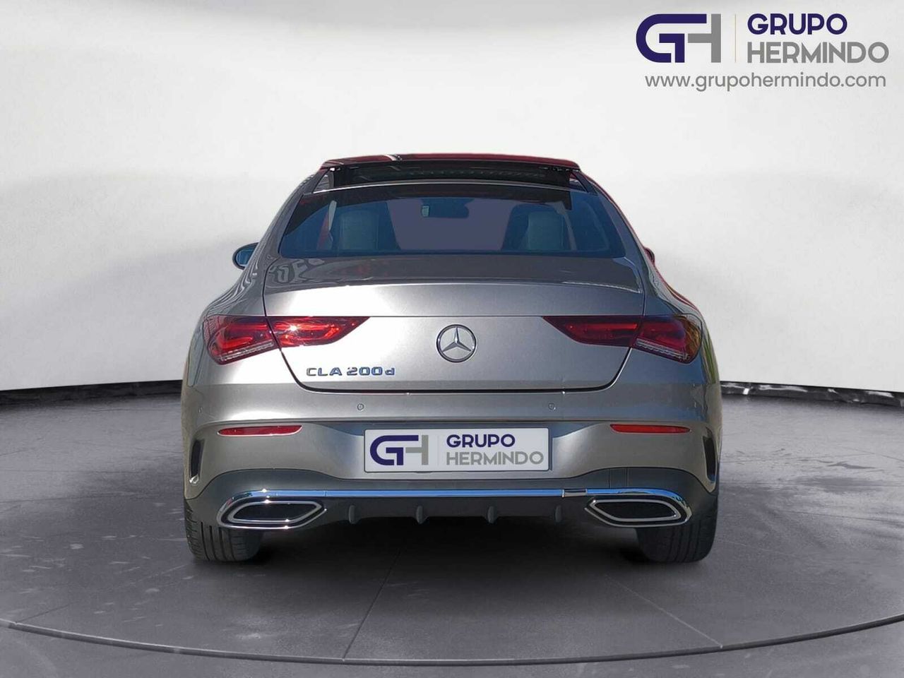 Mercedes CLA 200 D DCT AMG + TECHO PANORAMICO  - Foto 2