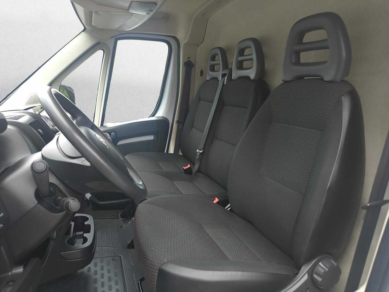 Citroën Jumper FG 33 L2 H2 BLUE HDI 120 CV  - Foto 2