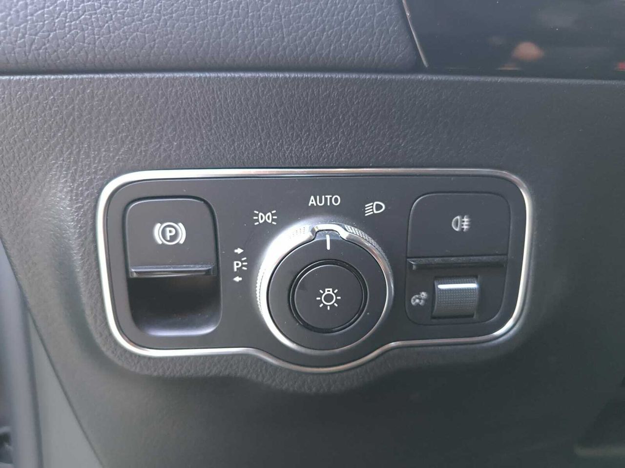 Mercedes GLA 200 D   - Foto 2