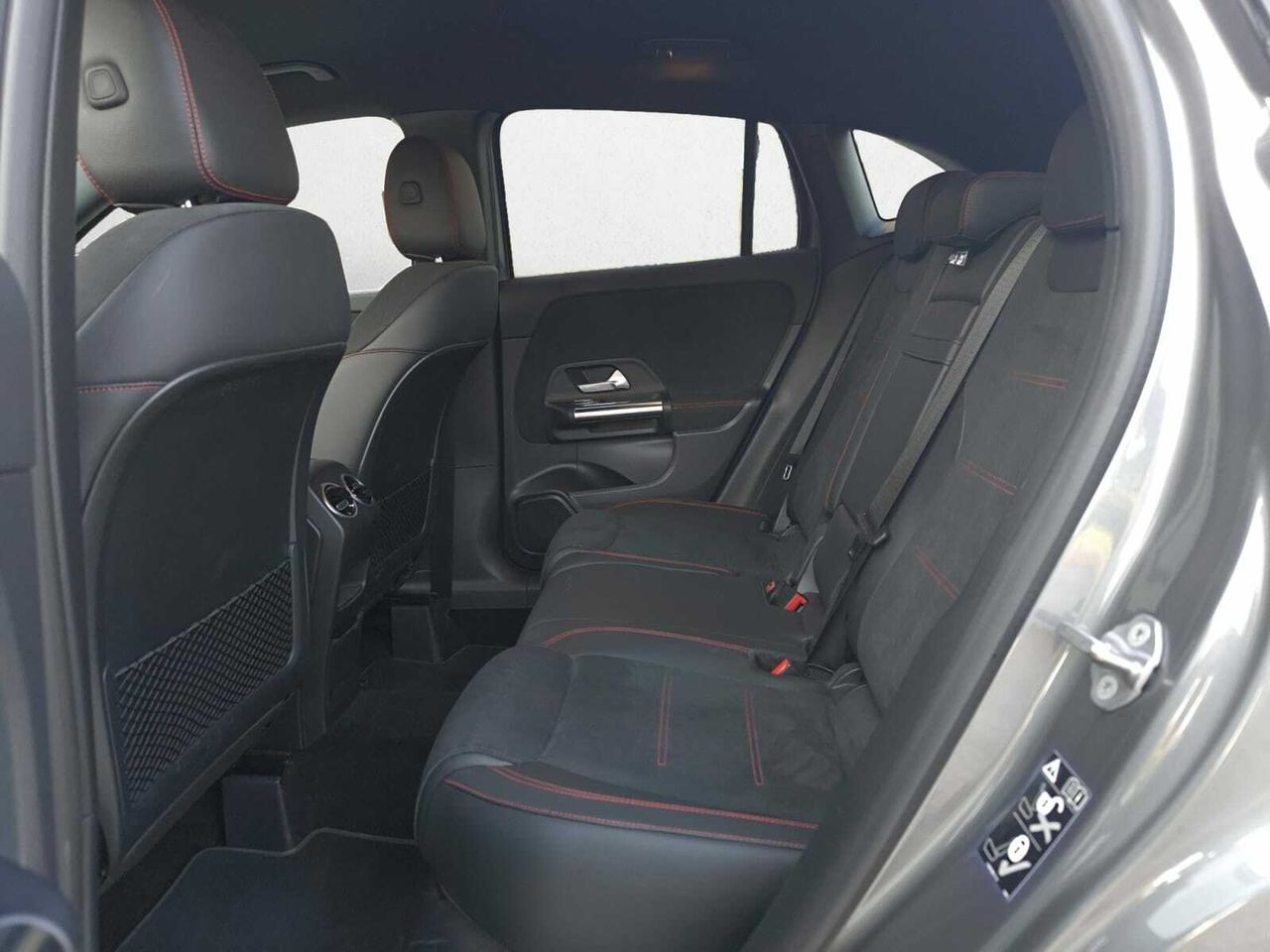 Mercedes GLA 200 D   - Foto 2