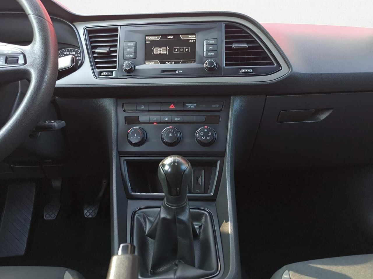 Seat Leon 1.6 TDI 110 CV  - Foto 2