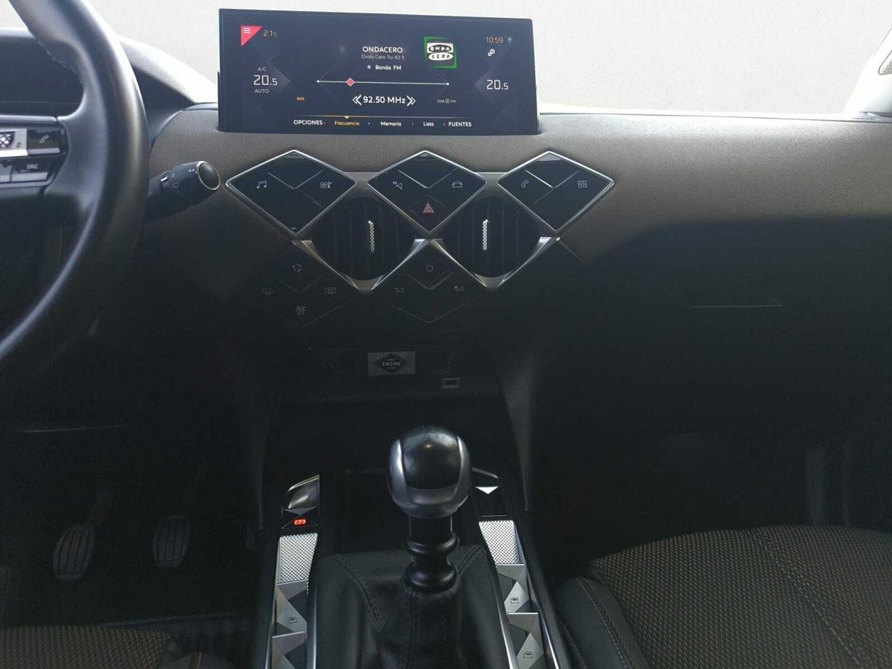 DS DS 3 CROSSBACK BLUE HDI 100 CV SO CHIC  - Foto 2