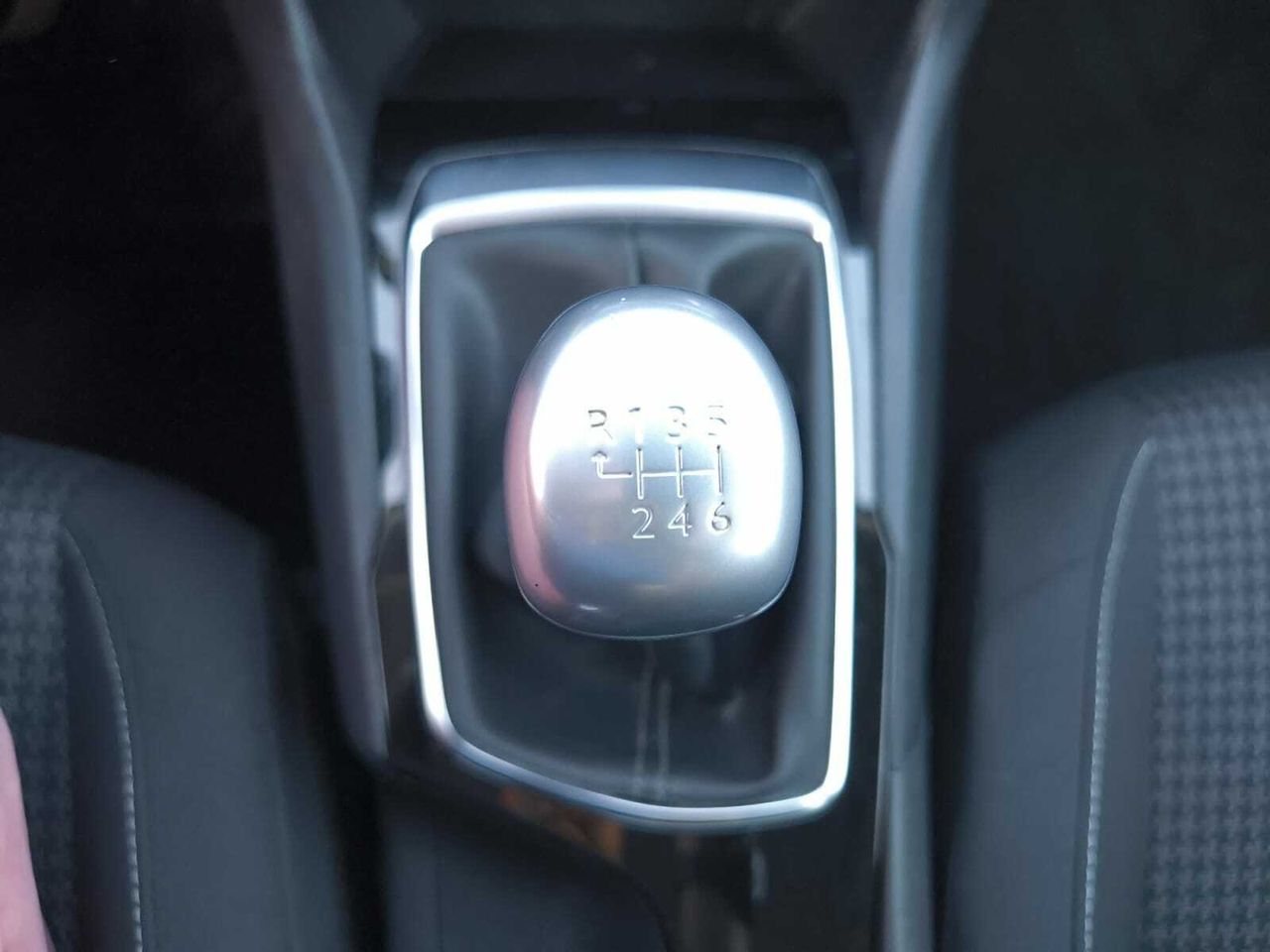 Peugeot 308 SW ACTIVE BLUE HDI 130 CV  - Foto 2
