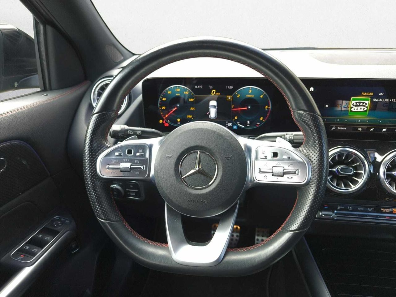 Mercedes GLA 200 D AMG LINE  - Foto 2