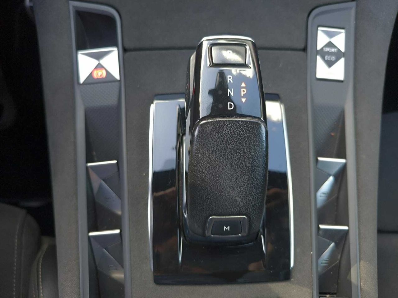 DS DS 7 CROSSBACK PURE TECH 180 CV PERFORMANCE  - Foto 2