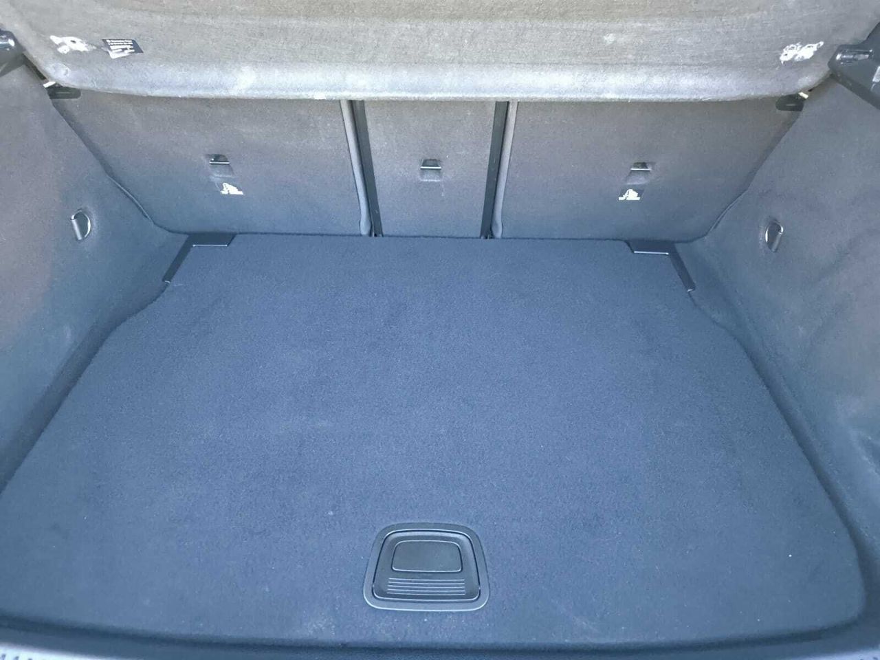 Mercedes Clase A 200 D AMG LINE + PAQUETE PREMIUM+ SMARTPHONE  - Foto 2