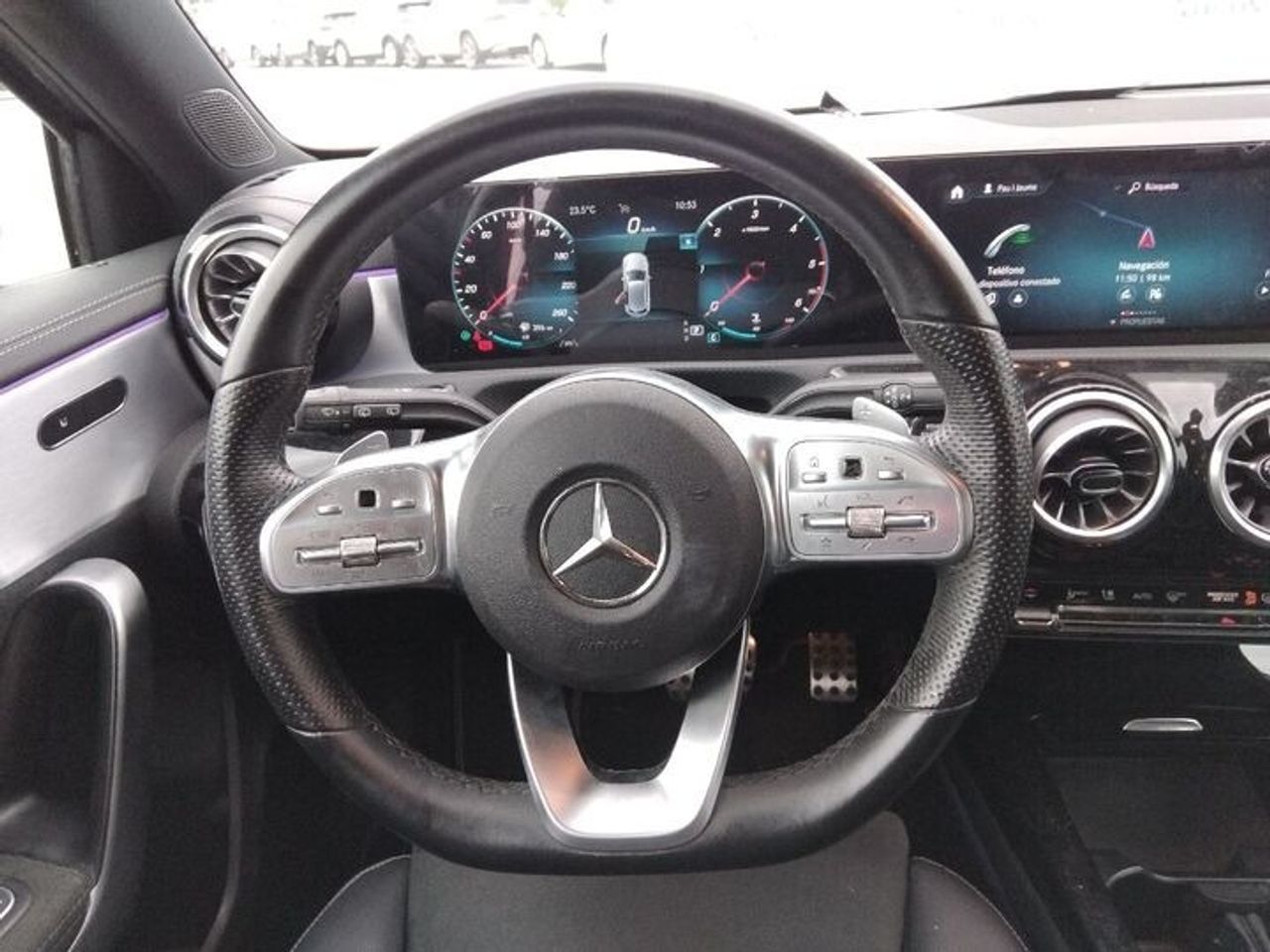 Mercedes Clase A 200 D AMG LINE + PAQUETE PREMIUM+ SMARTPHONE  - Foto 2
